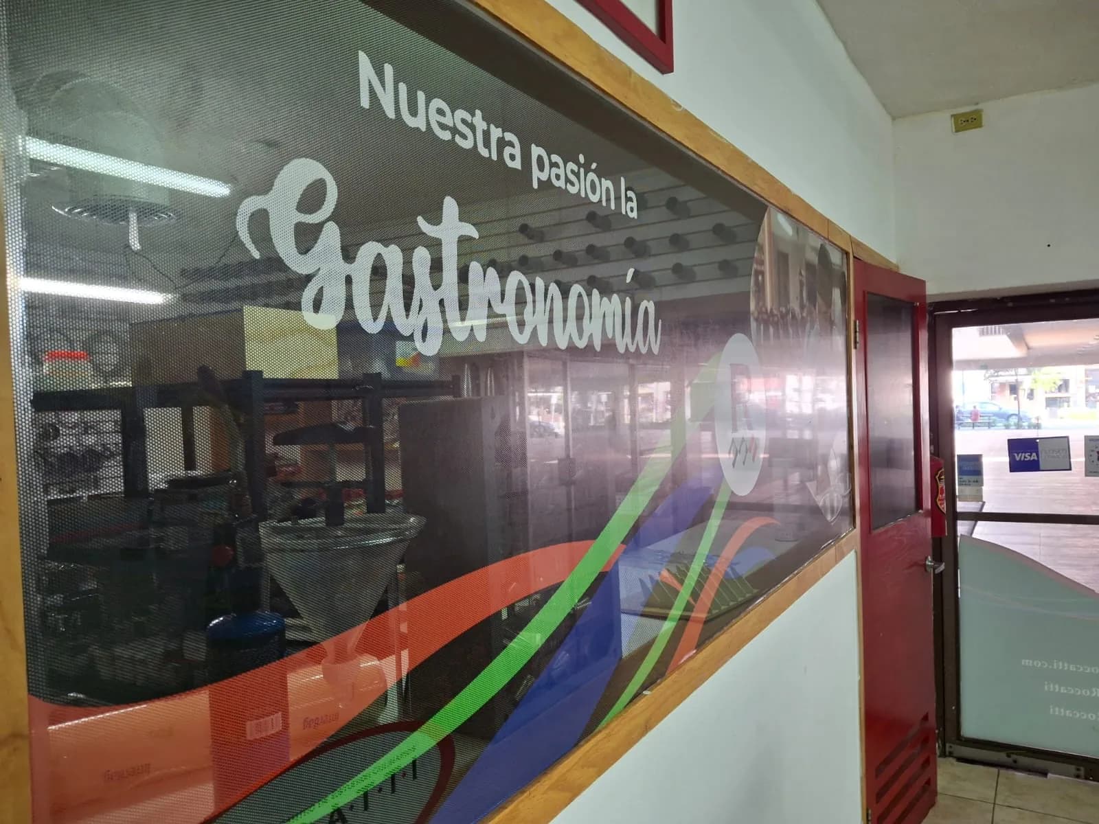 Corte de vinil: trabajo fabricado por Punto Clave en San Pedro Garza García