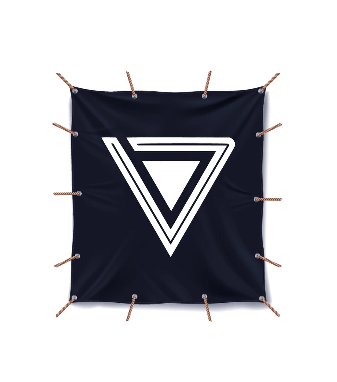 Un lienzo de color negro con un diseño en forma de triángulo invertido en color blanco. Está sujeto con cuerdas en sus bordes. Este diseño es de la marca 'punto clave'.